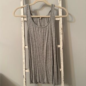 Euc- size small Gray Sleeveless Women's tank Top